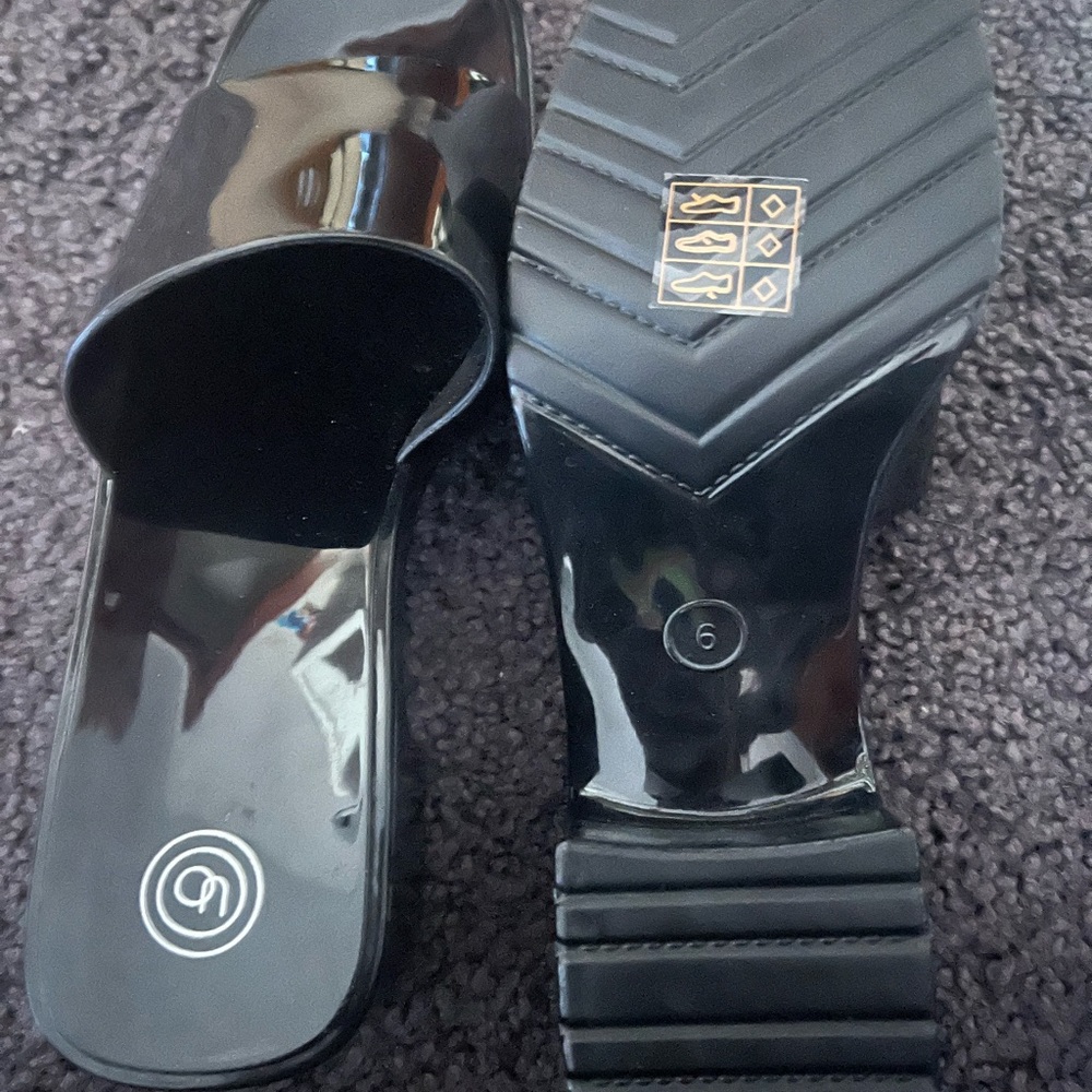 Urban outfitters sandals